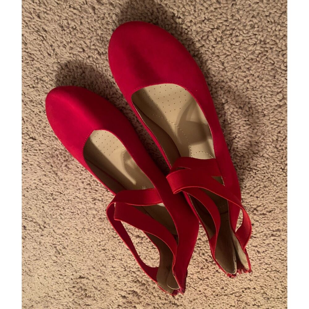 Dream Pairs Red Ballet Flats – Size 10 – Crisscross Strap & Zip Back